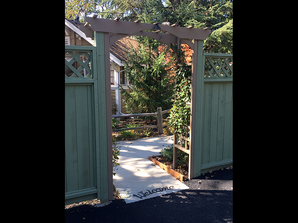 Rogue River cabin entrance