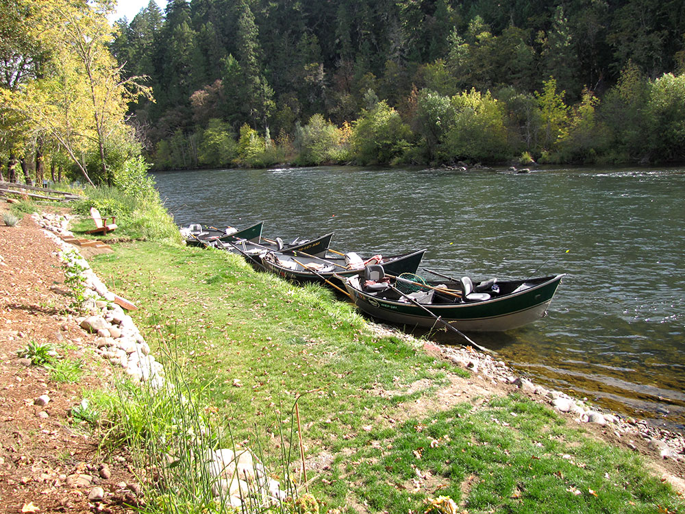 Rogue River boating