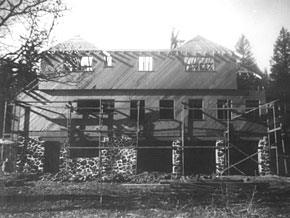 Rogue River Lodge - Front in progress